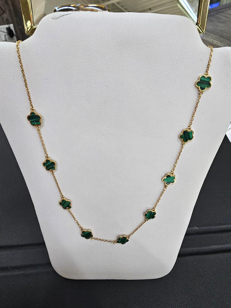 Woman Malachite Stone Flower Necklace Solid Yellow Gold 14 K  long 16"to 18"