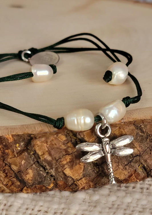 Dark Green Dragonfly and Fresh Water Pearl Bracelet